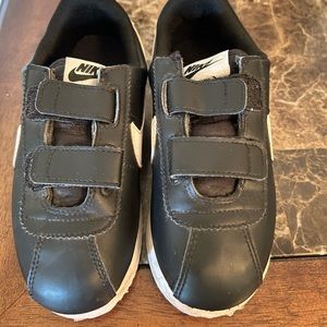 Kids Black NIKE cortez